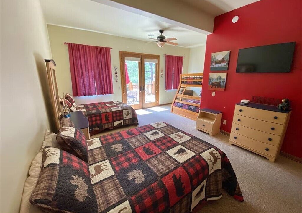 Photo of Bedroom in Big Bear Lake