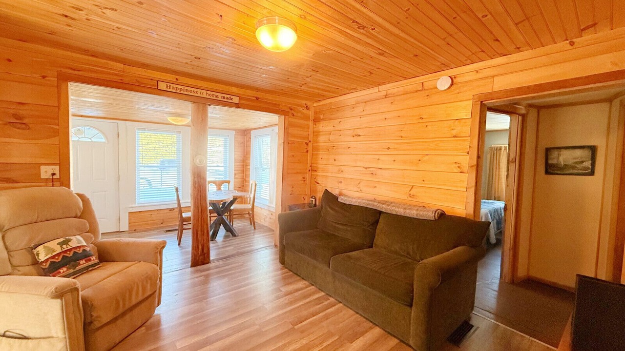Photo of Livingroom in Greenville