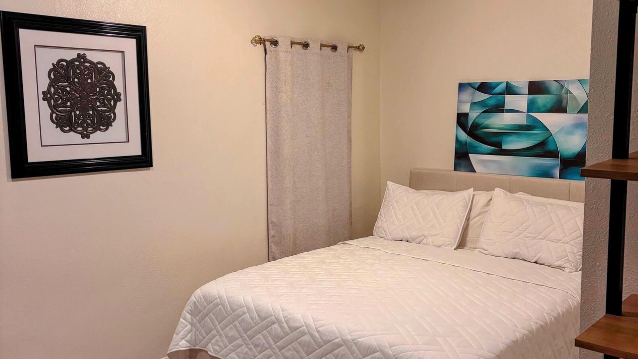 Photo of Bedroom in Chino