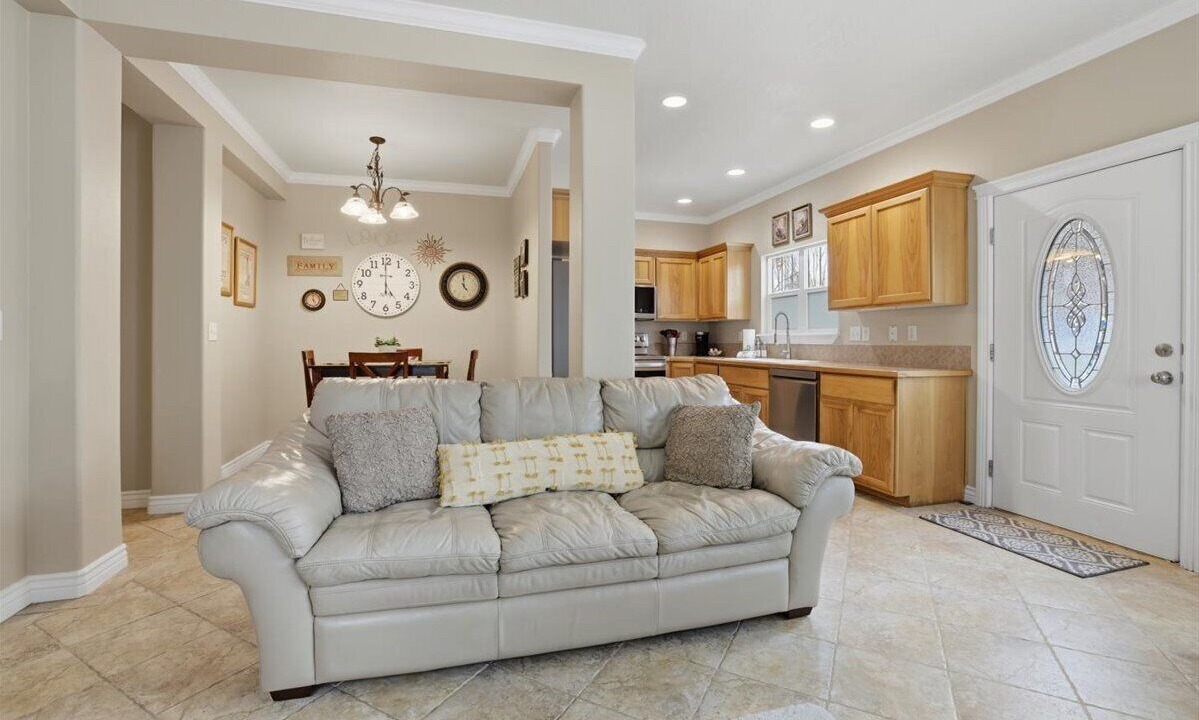 Photo of Livingroom in Sunset