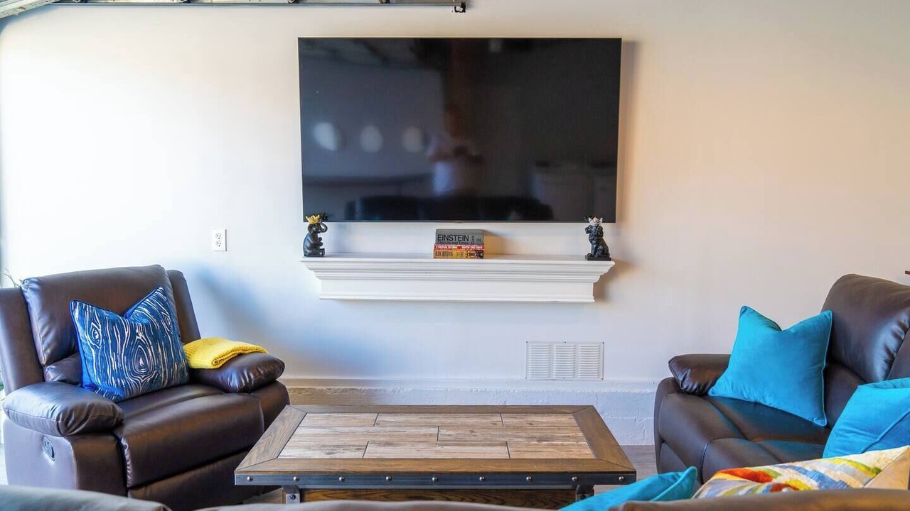 Photo of Livingroom in La Crescenta-Montrose