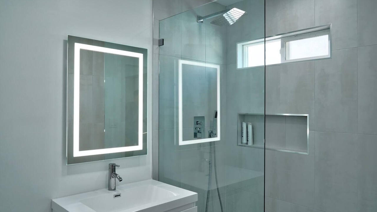 Photo of Bathroom in La Crescenta-Montrose