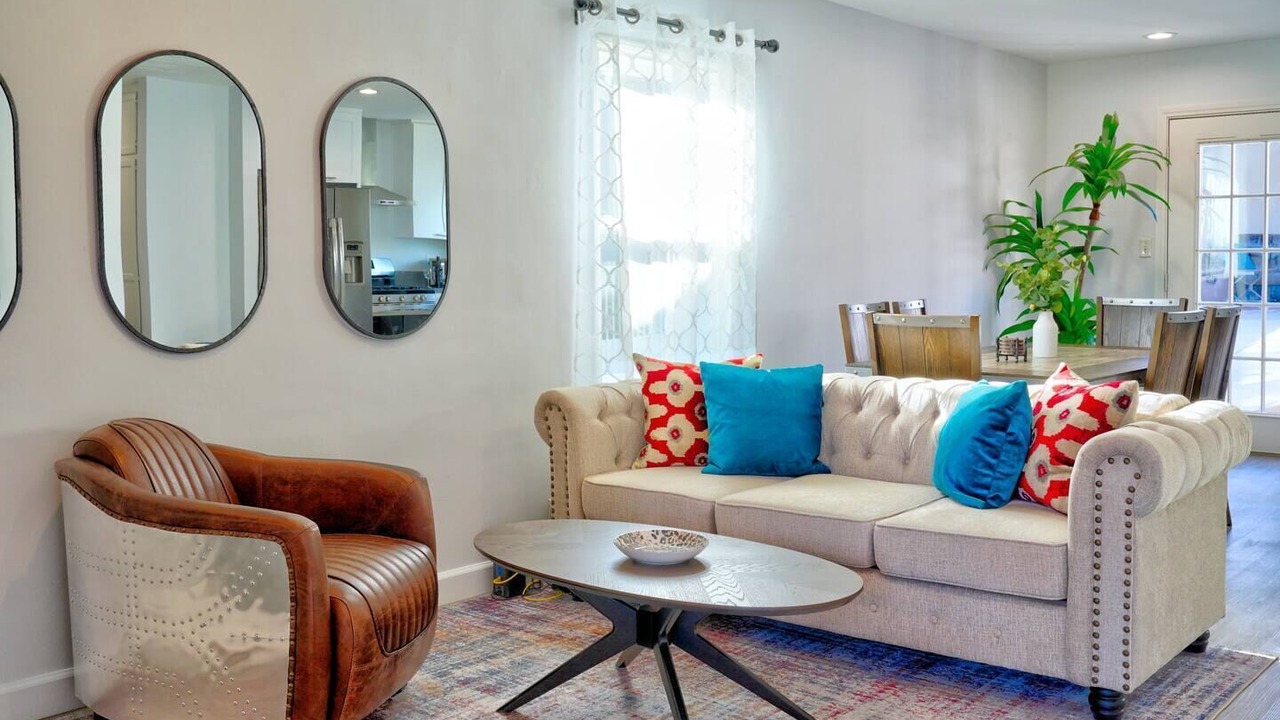 Photo of Livingroom in La Crescenta-Montrose