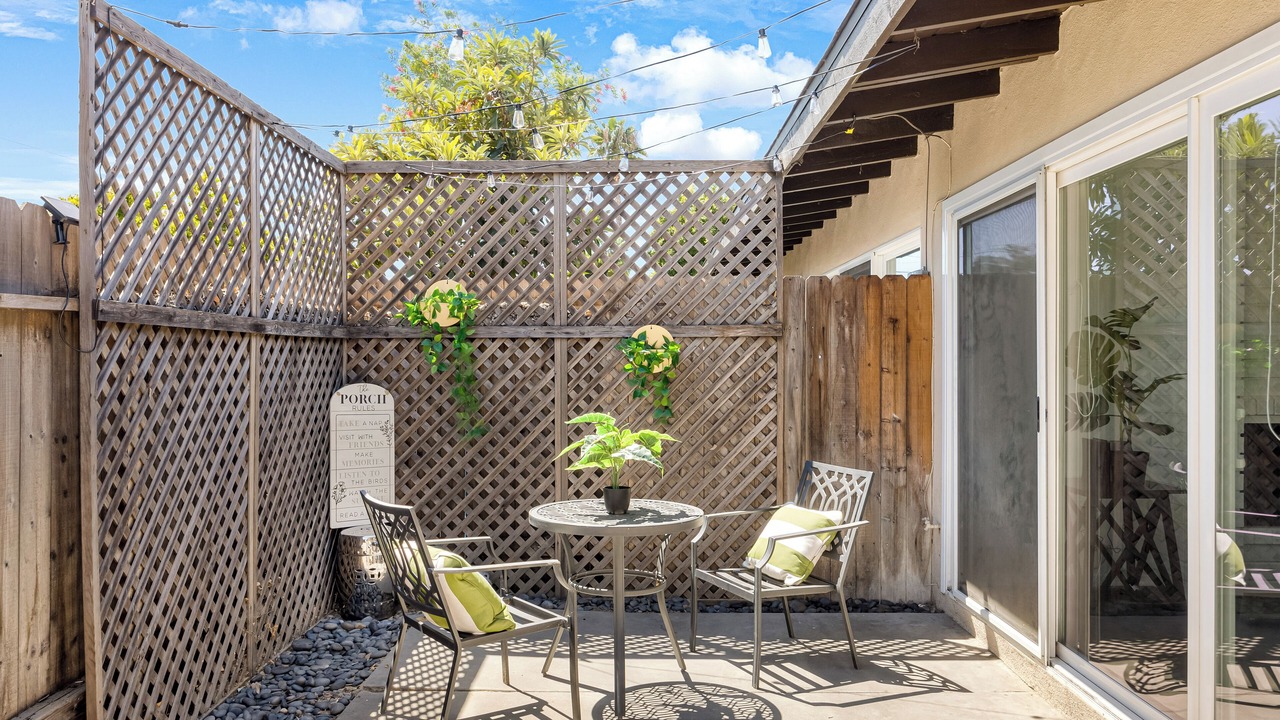 Photo of Outdoor in Orange