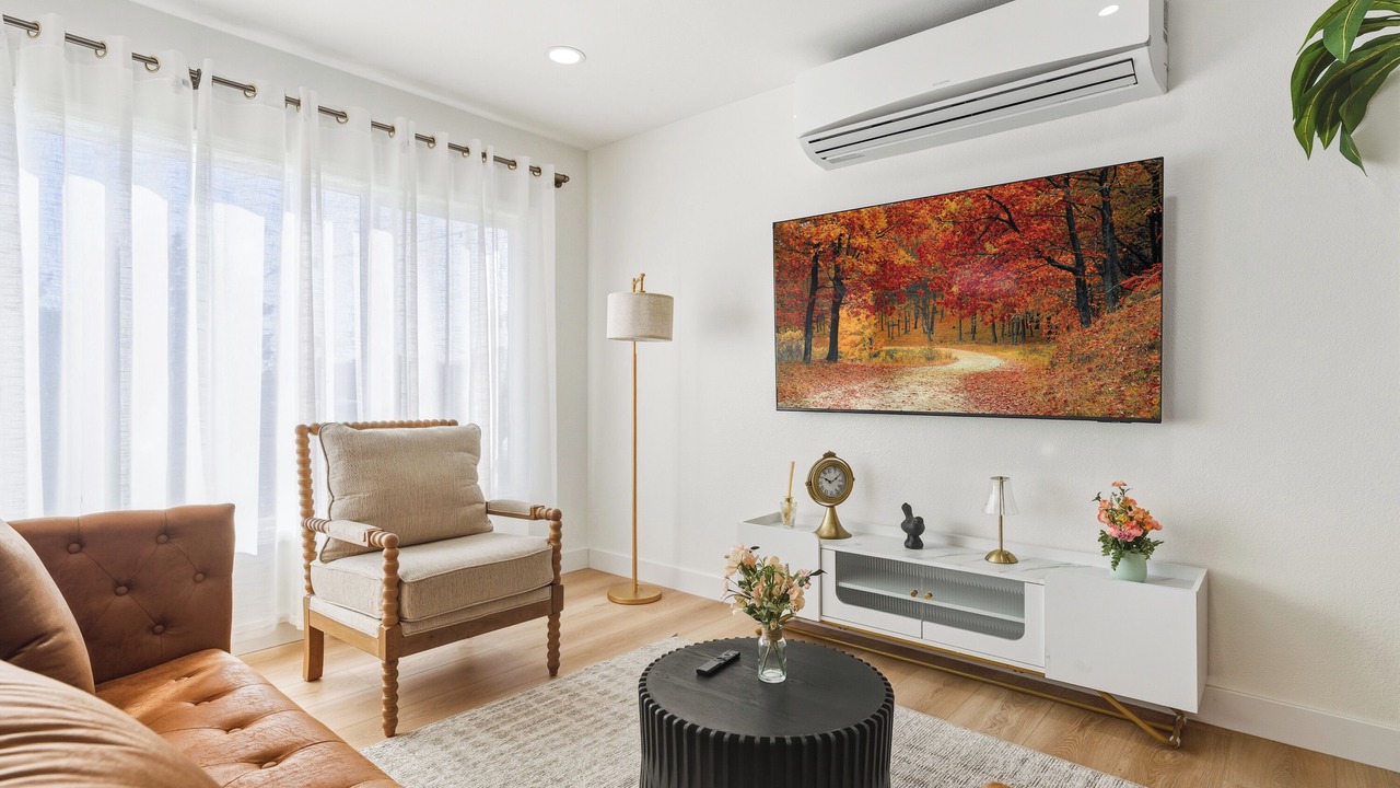 Photo of Livingroom in Montclair