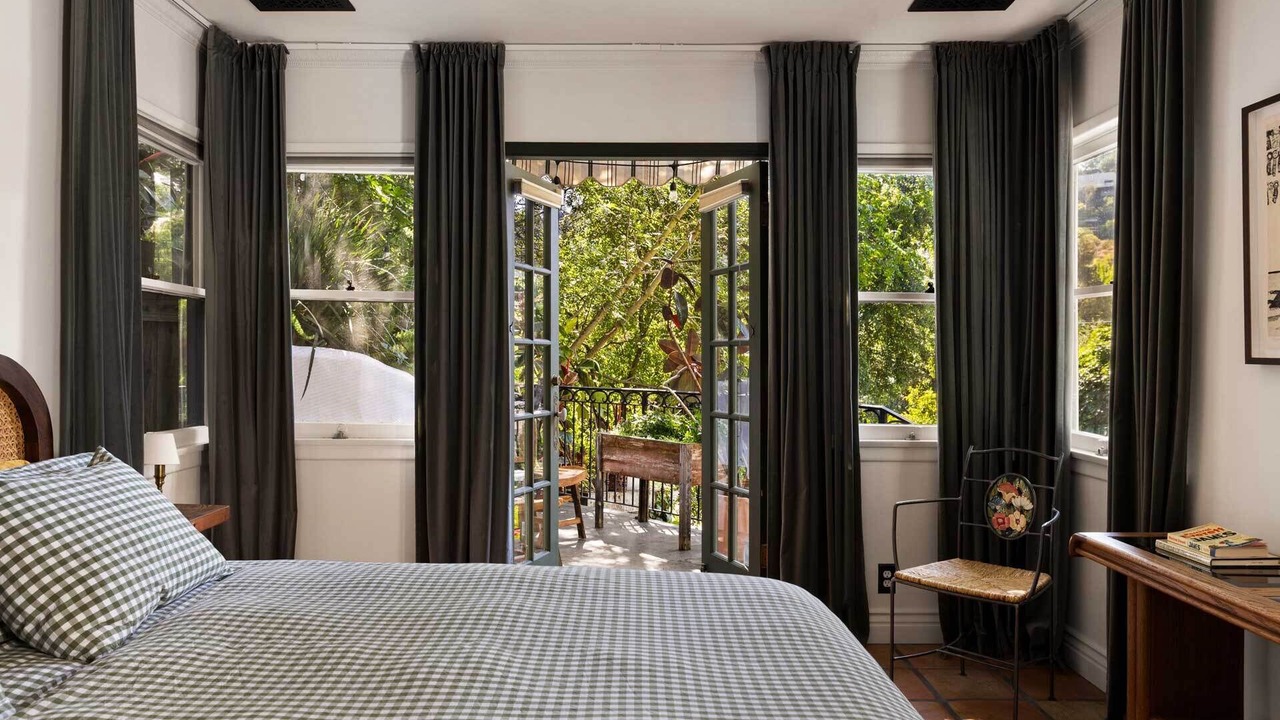 Photo of Bedroom in Beachwood Canyon