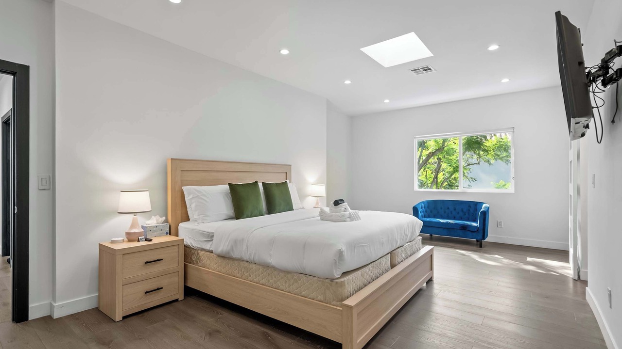 Photo of Livingroom in Sherman Oaks