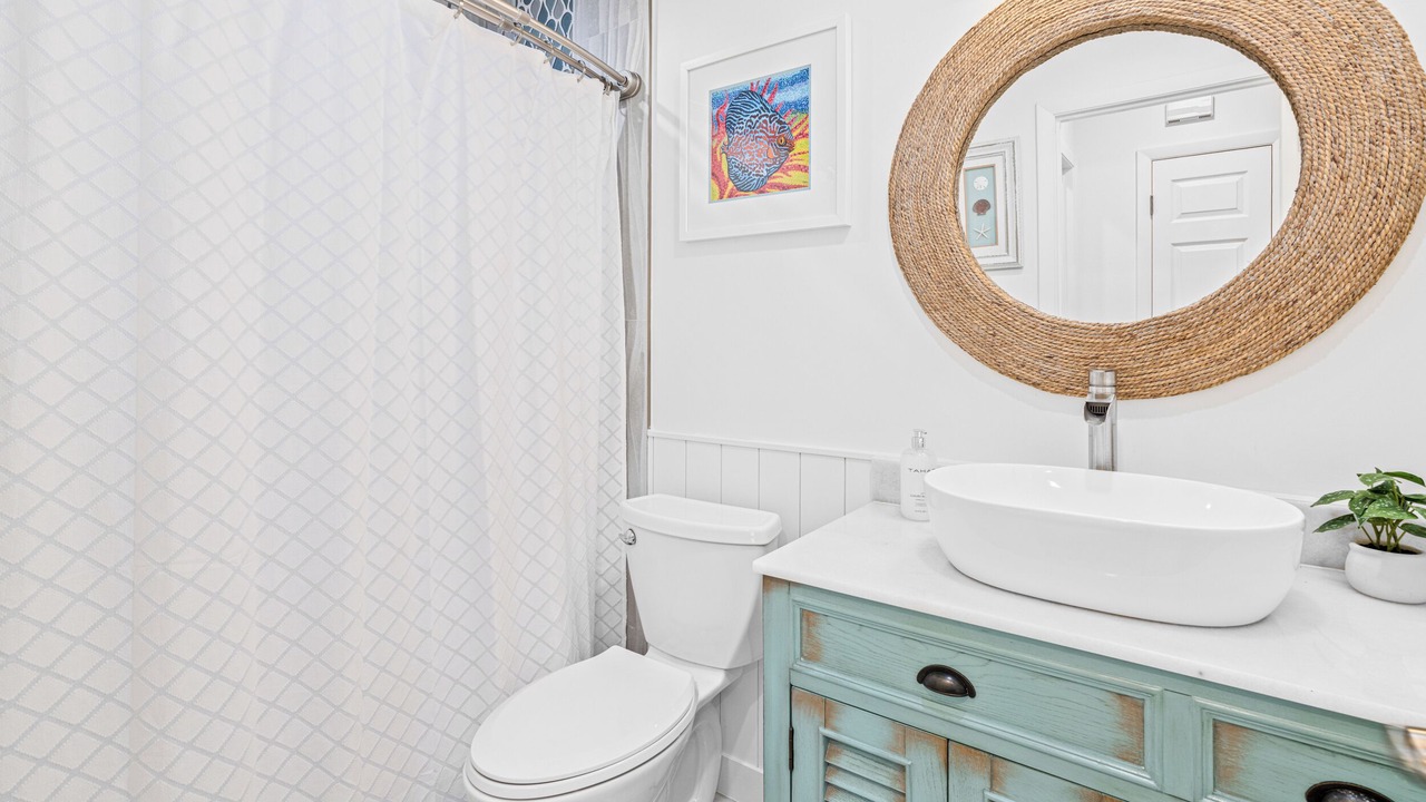 Photo of Bathroom in Park East