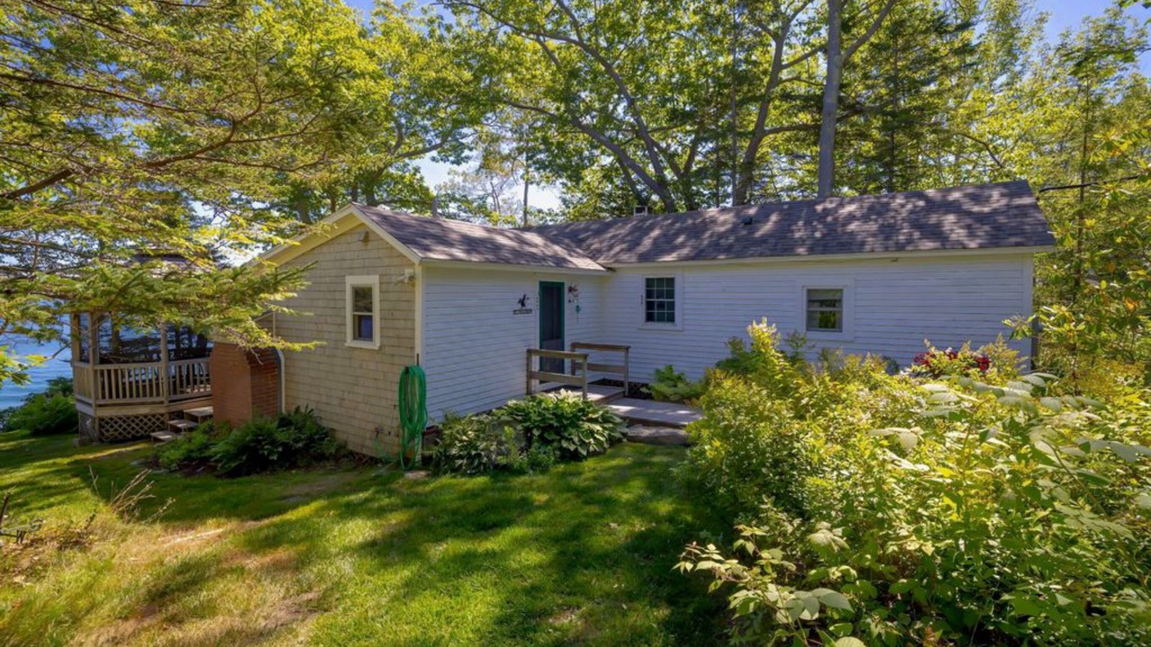 Photo of Outdoor in Blue Hill