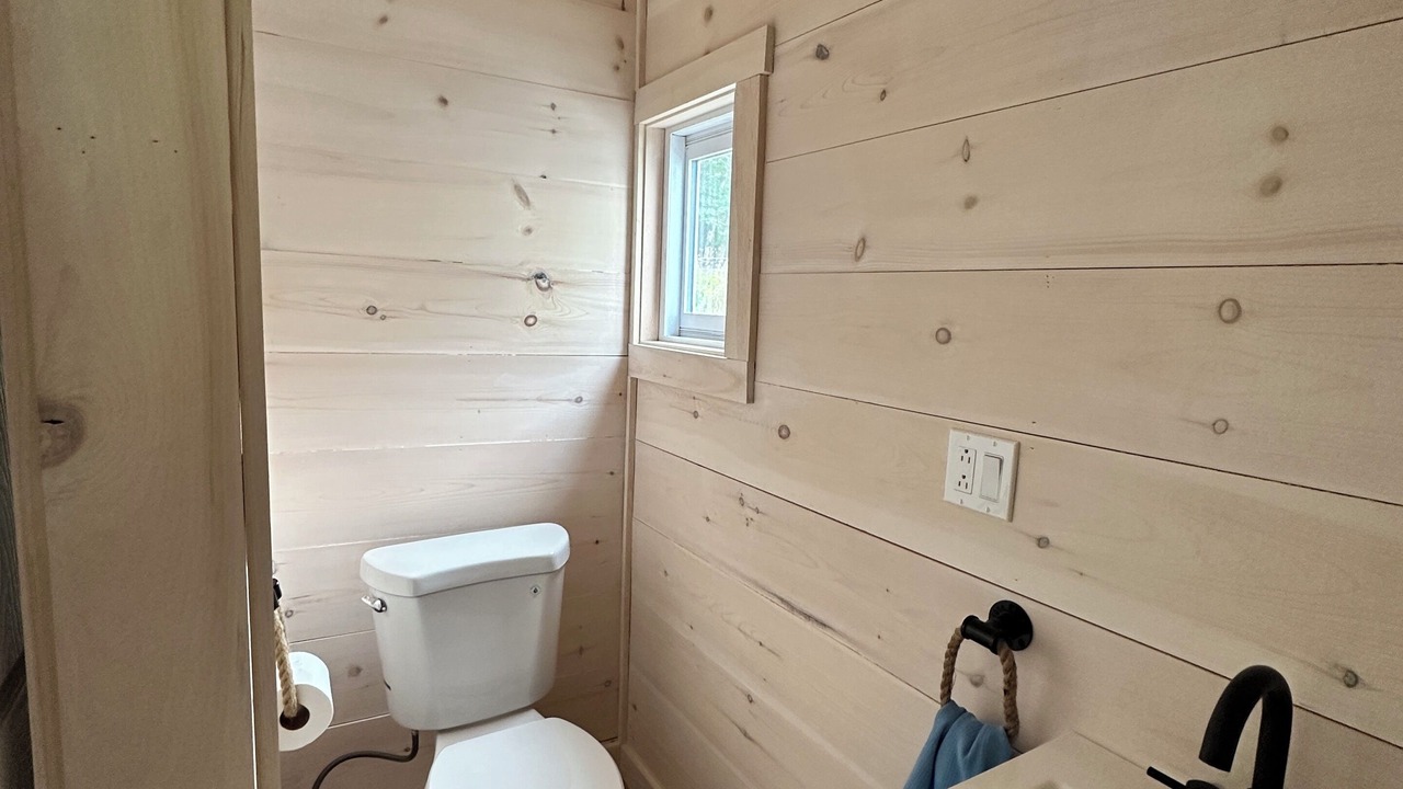 Photo of Bathroom in Orono