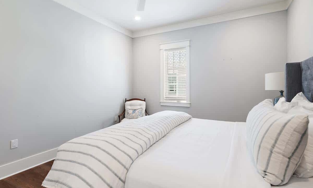 Photo of Bedroom in Lakeside at Blue Mountain Beach