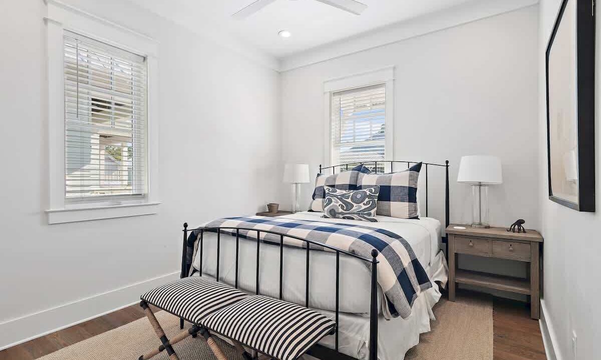 Photo of Bedroom in Lakeside at Blue Mountain Beach