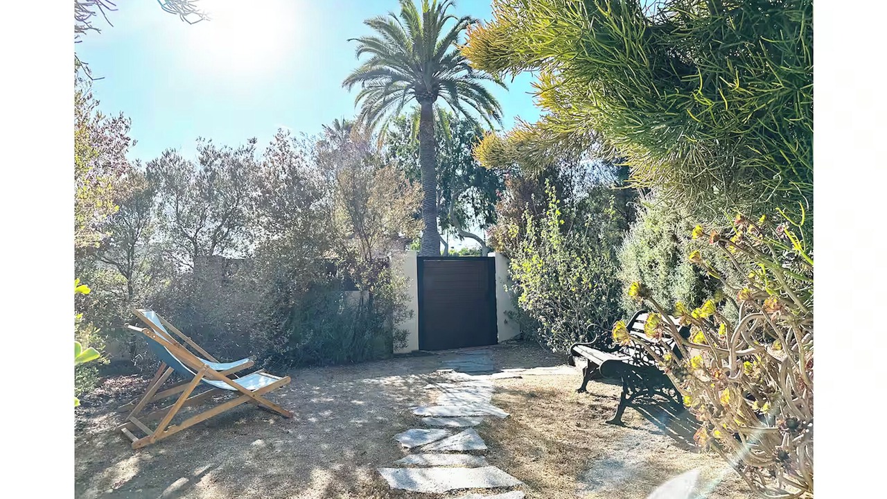 Photo of Others in Eagle Rock