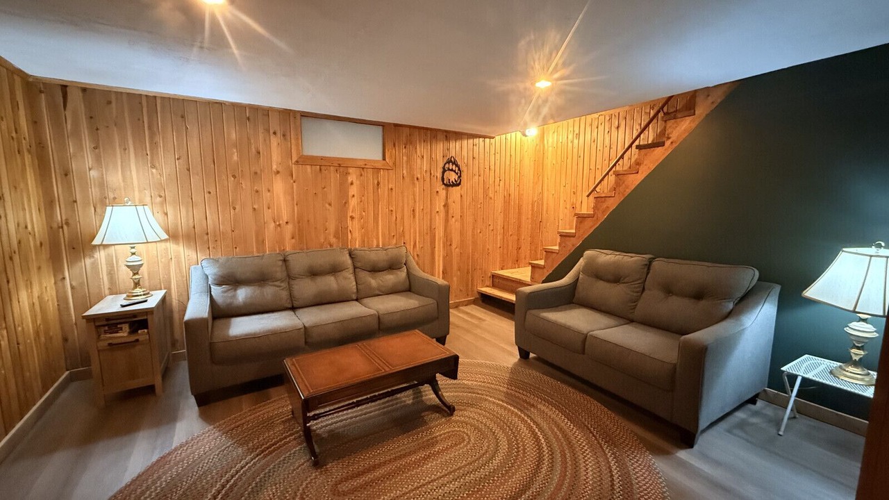 Photo of Livingroom in Greenville Junction