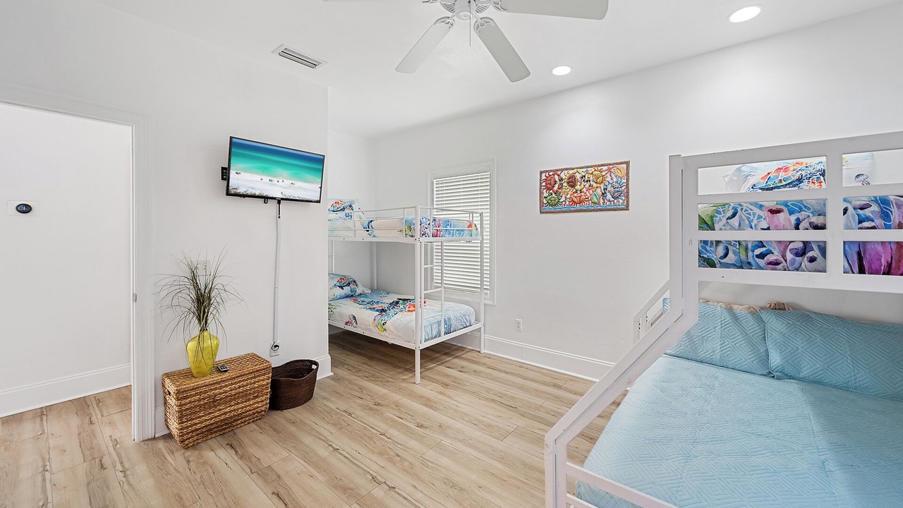 Photo of Bedroom in Gulf Lagoon Beach