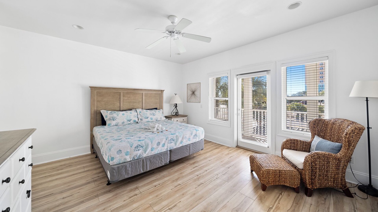 Photo of Bedroom in Gulf Lagoon Beach