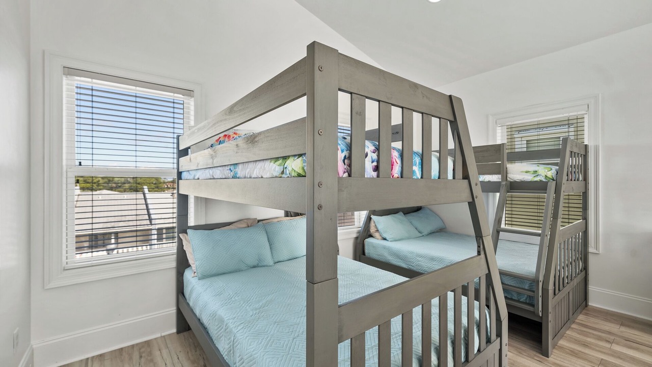 Photo of Bedroom in Gulf Lagoon Beach