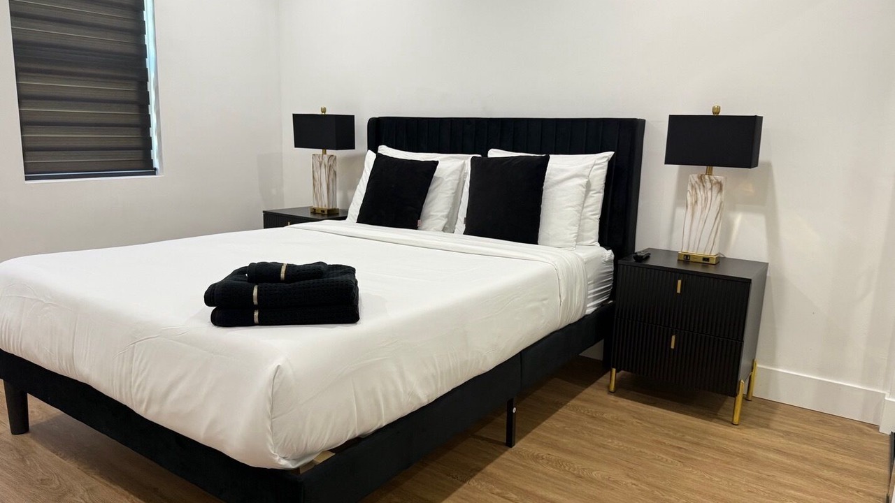 Photo of Bedroom in Valley Village