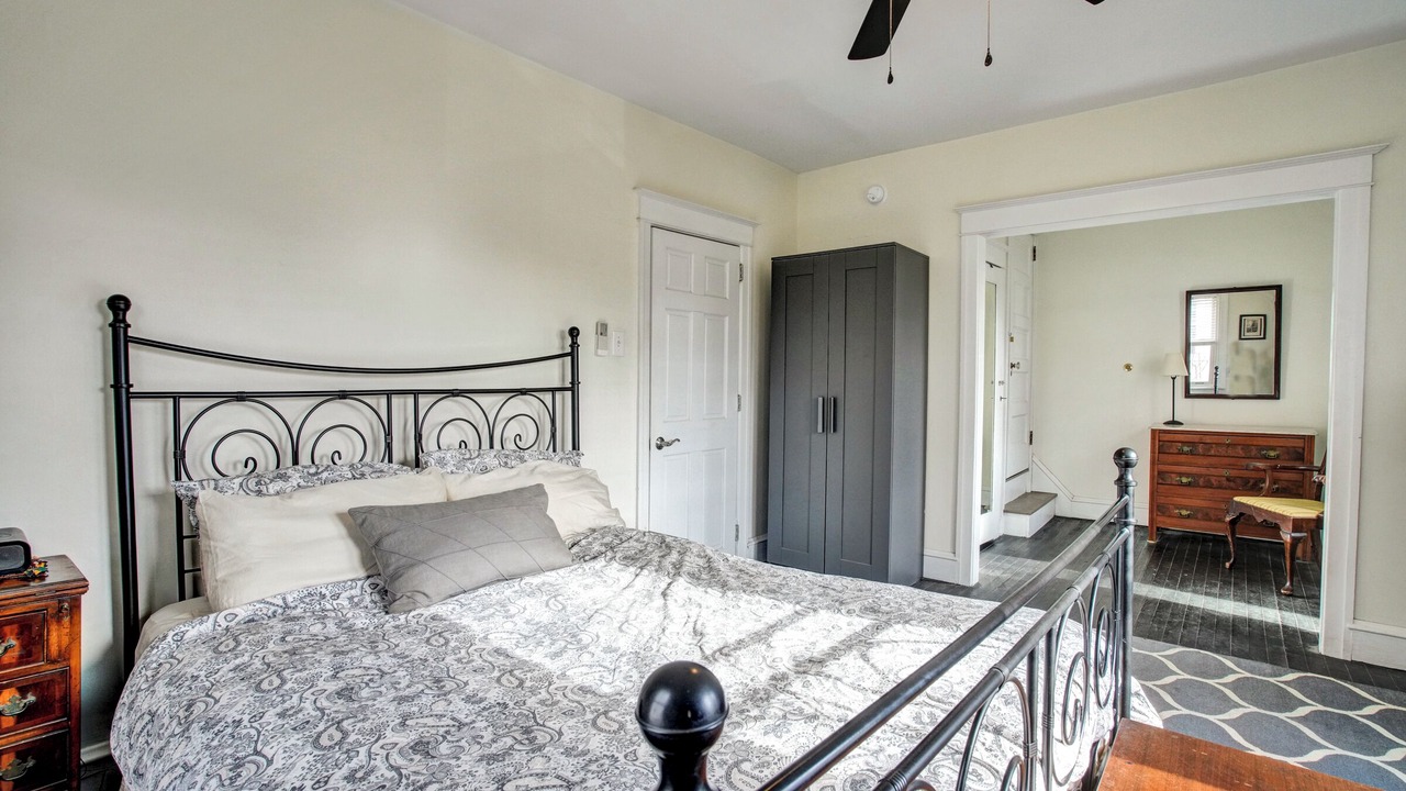 Photo of Bedroom in Phoenixville