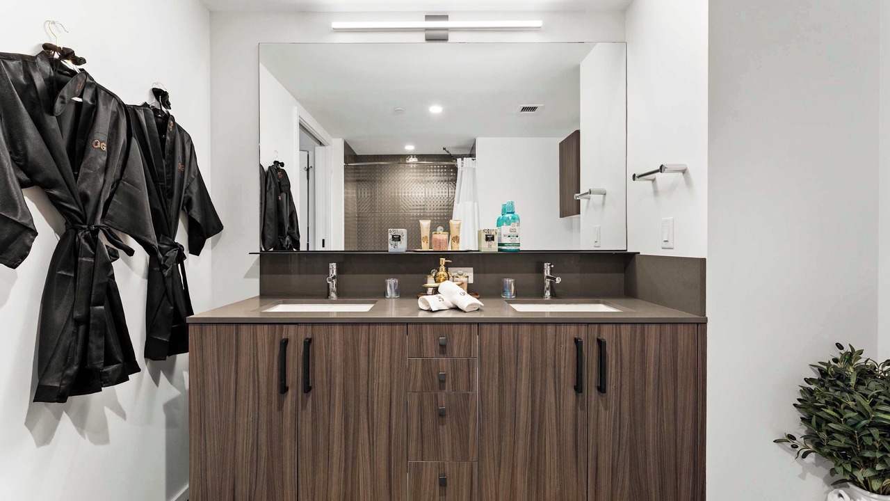 Photo of Bathroom in Shawmut