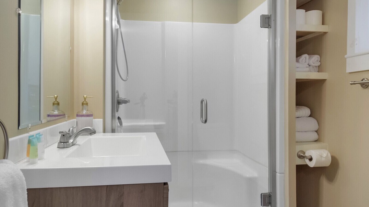 Photo of Bathroom in Kingfield