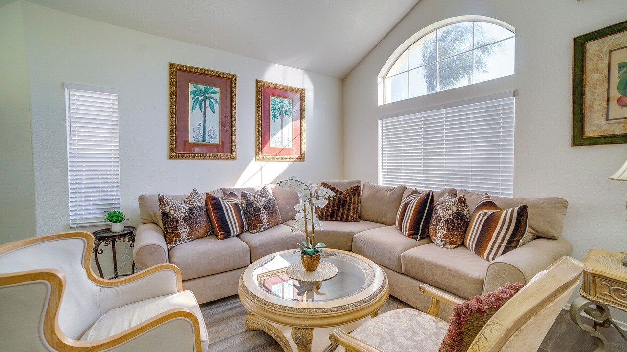 Photo of Livingroom in Rubidoux