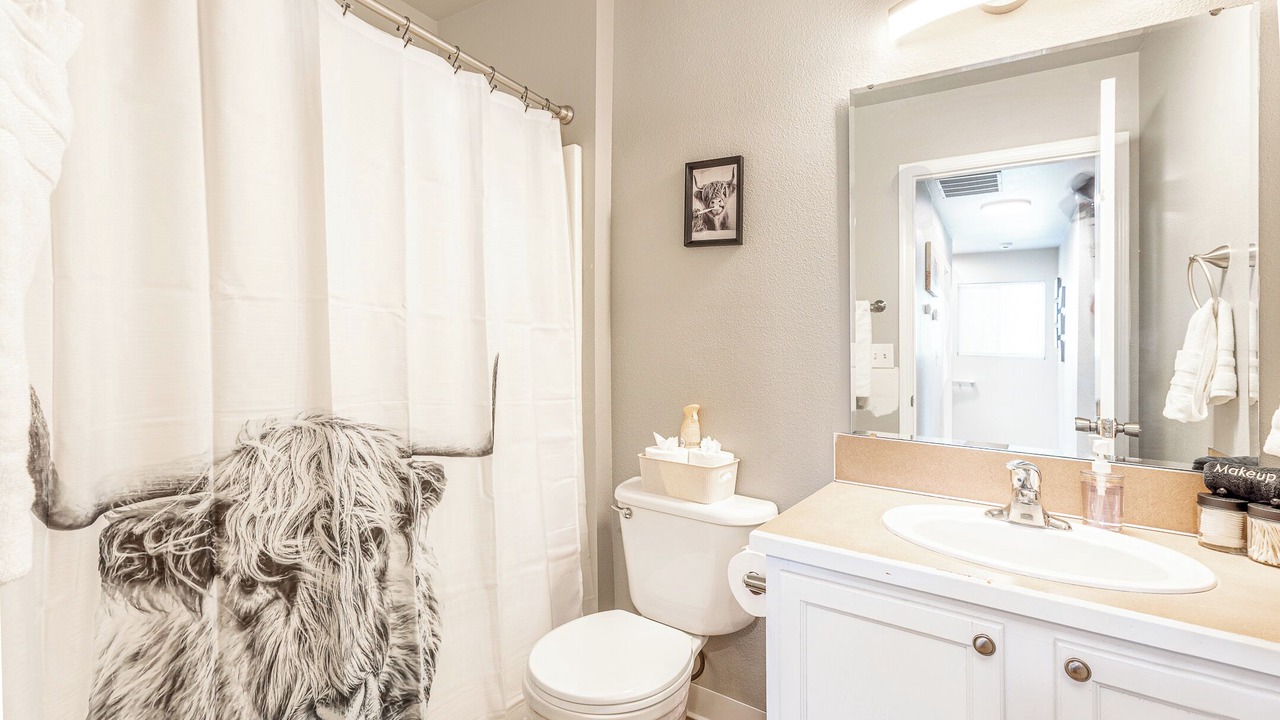 Photo of Bathroom in Veterans Park