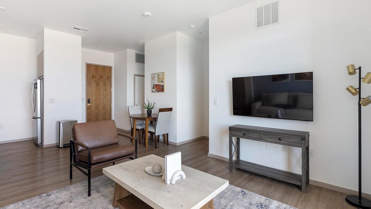 Photo of Livingroom in Spring Valley
