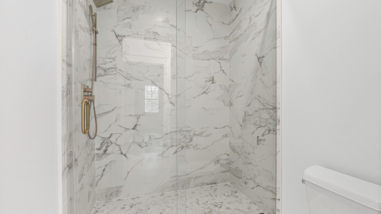 Photo of Bathroom in Beach District