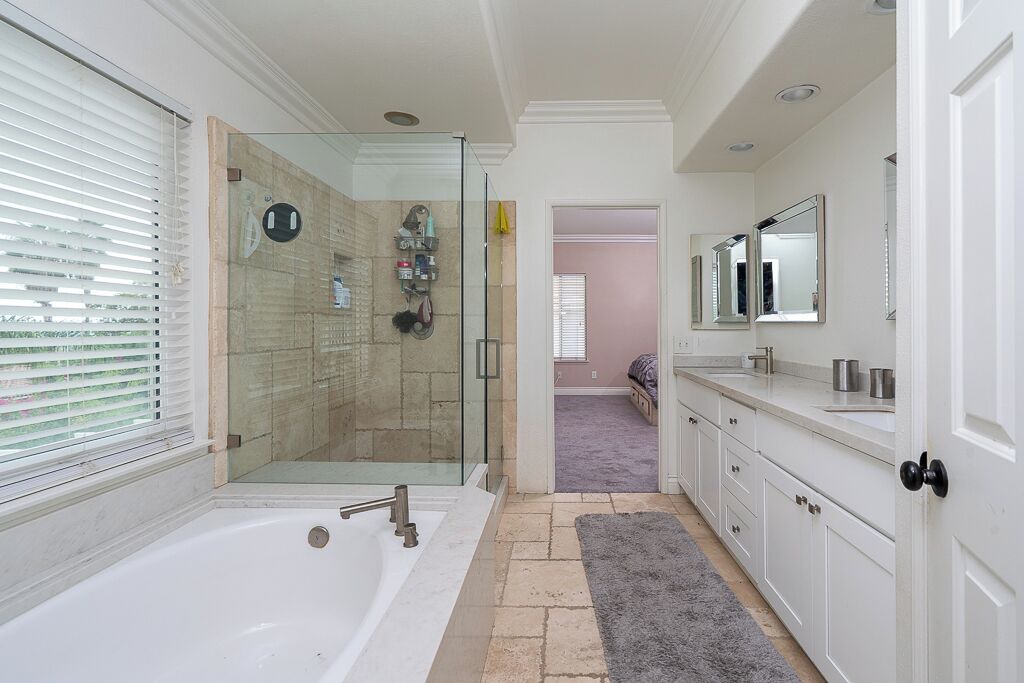 Photo of Bathroom in Highland