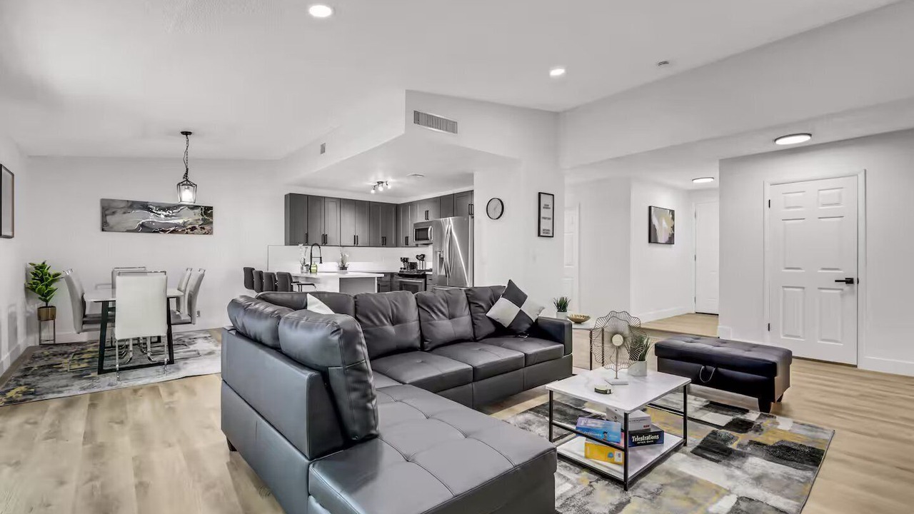 Photo of Livingroom in Chinatown
