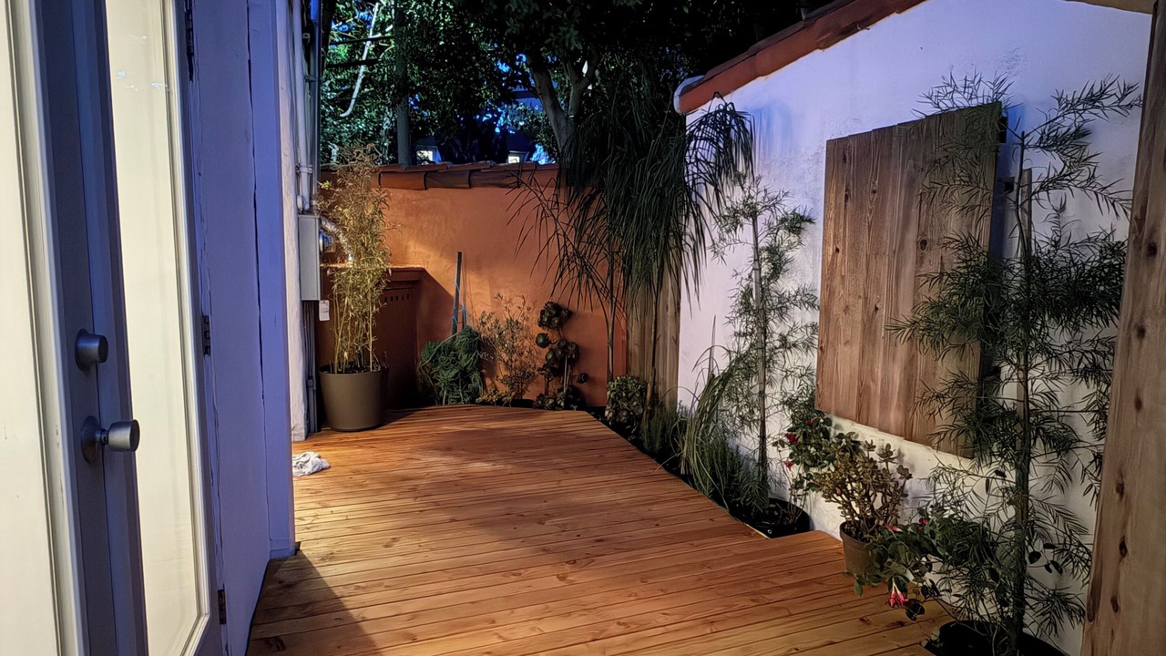 Photo of Patio Balcony in Mar Vista