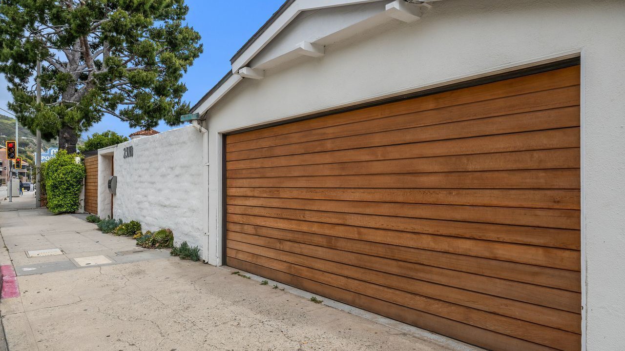 Photo of Outdoor in Eastern Malibu
