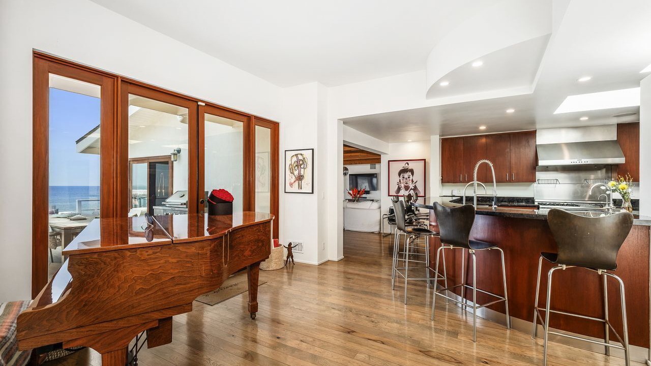 Photo of Kitchen in Eastern Malibu