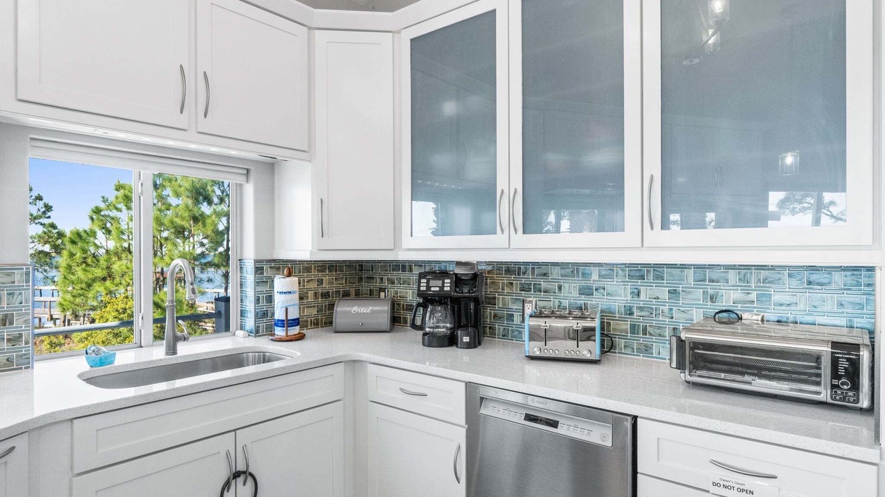Photo of Others in Mary Esther
