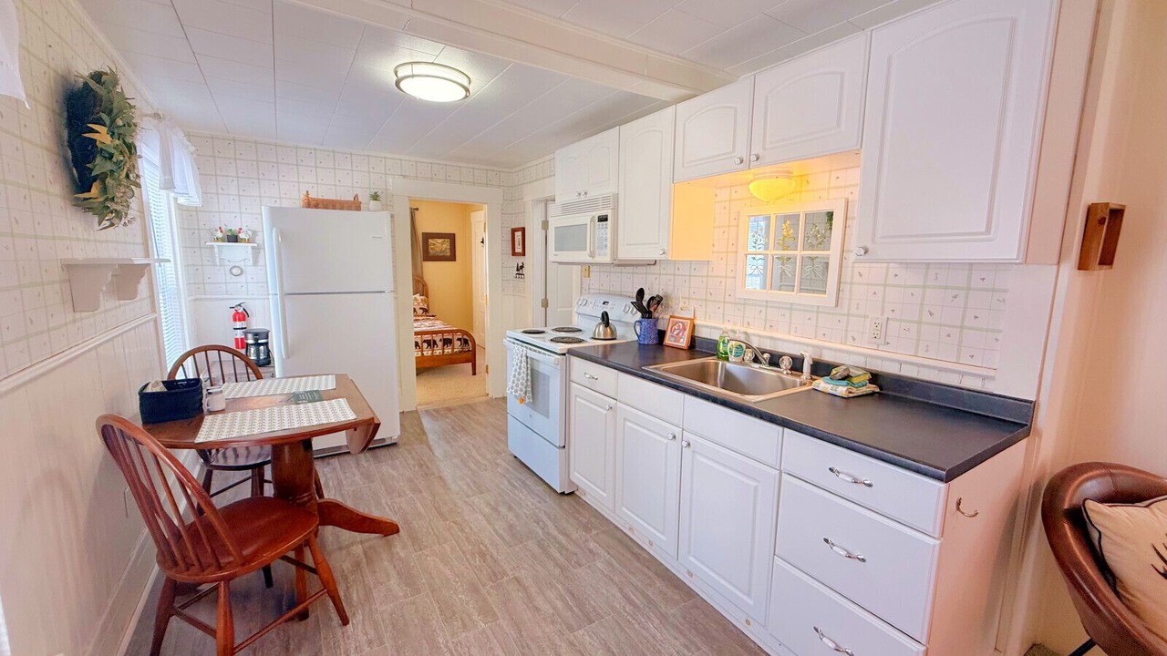 Photo of Kitchen in Greenville Junction