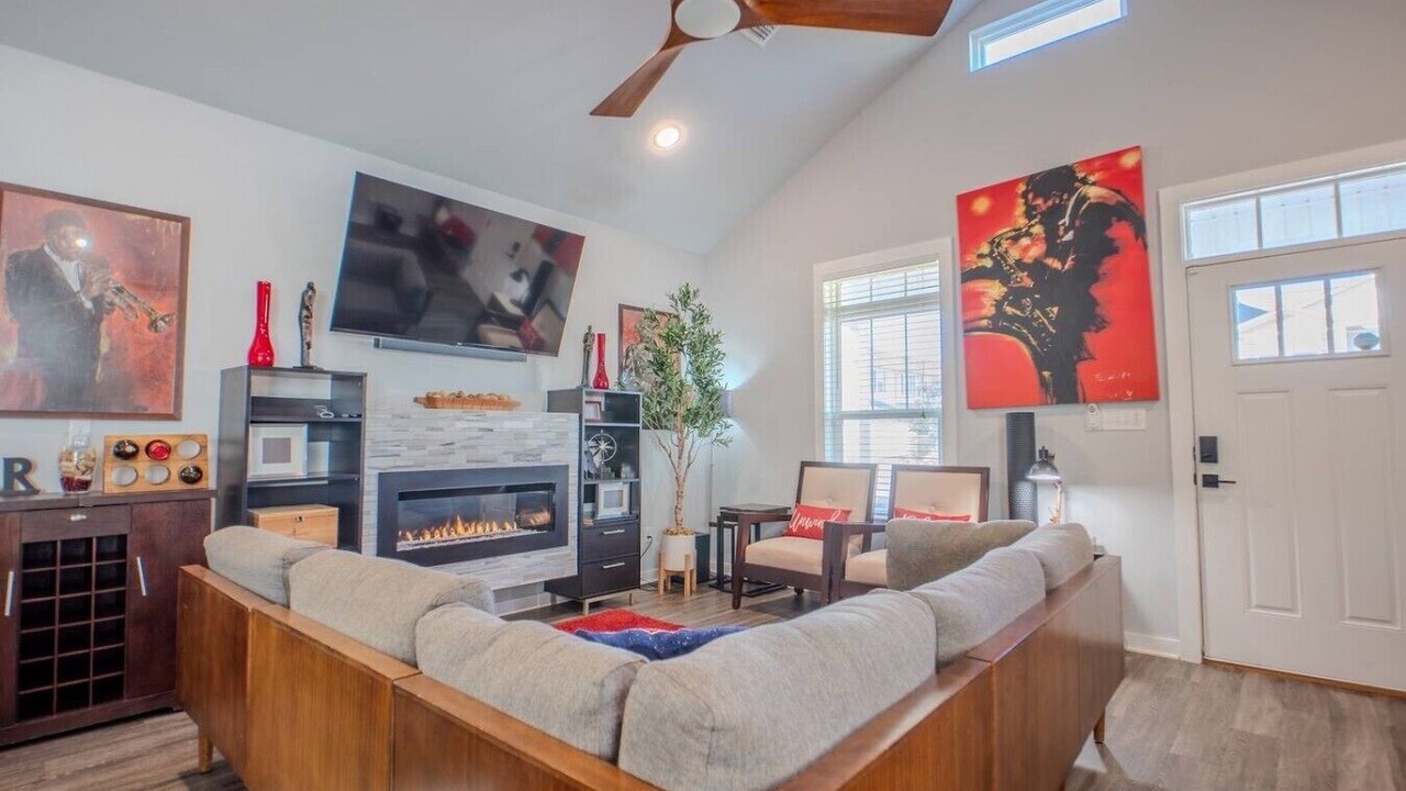 Photo of Livingroom in South Pensacola