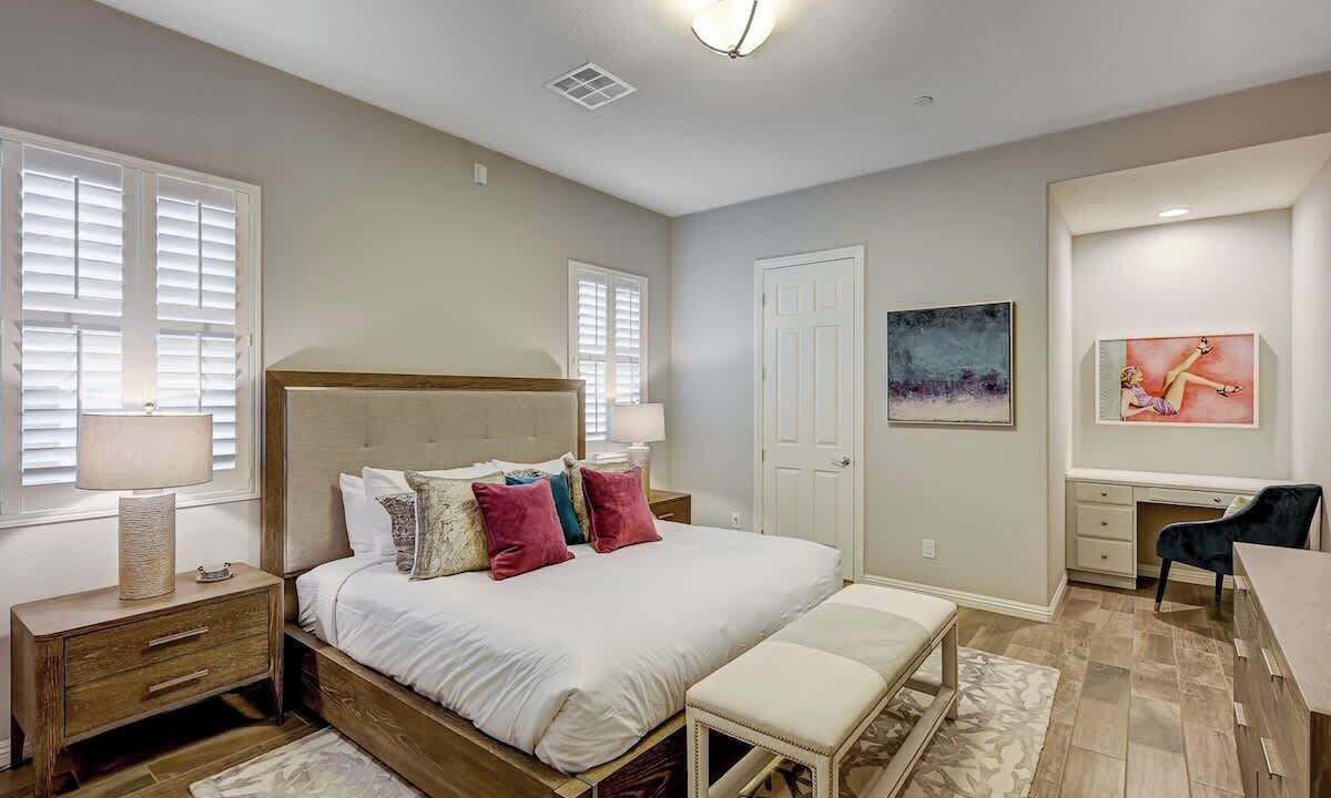 Photo of Bedroom in Arden