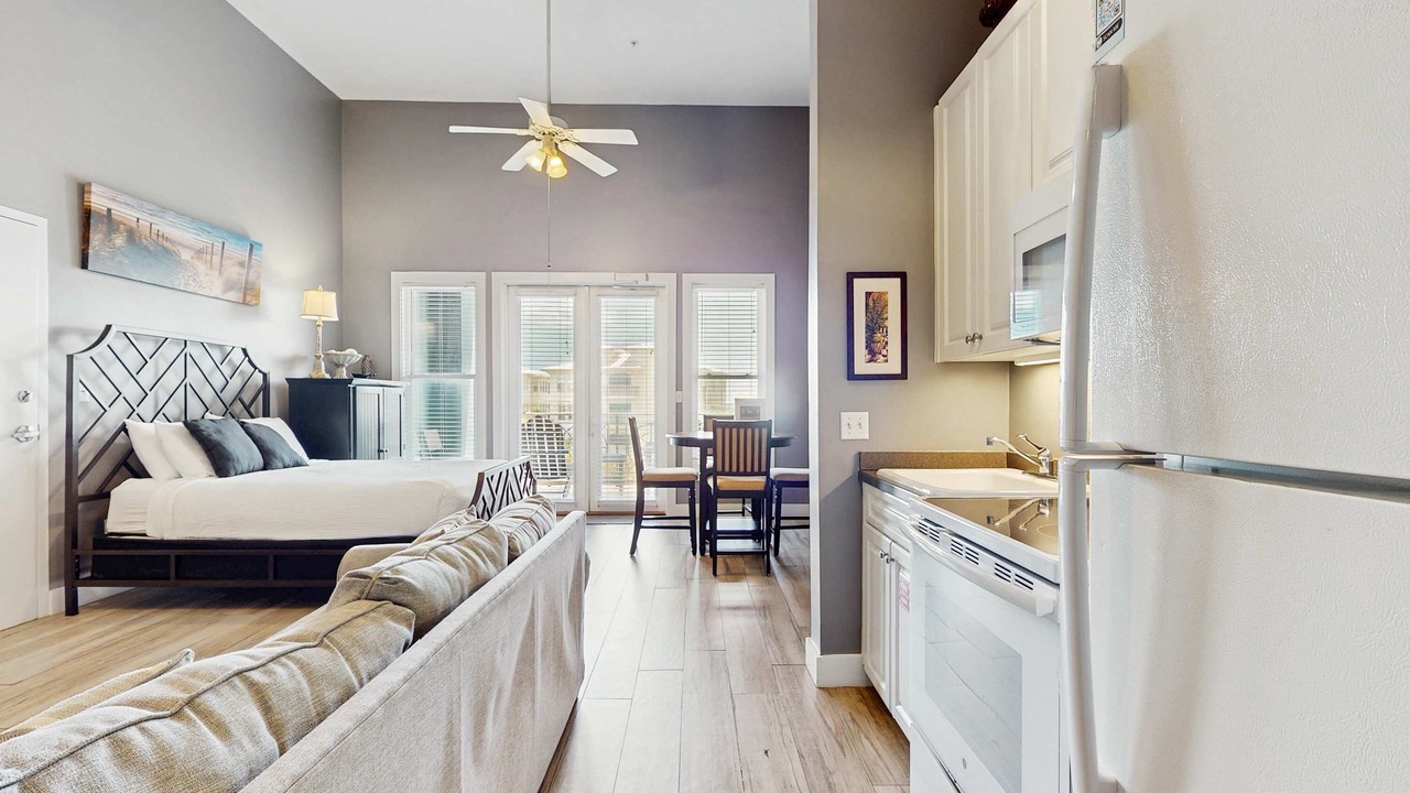 Photo of Bedroom in Gulf Place