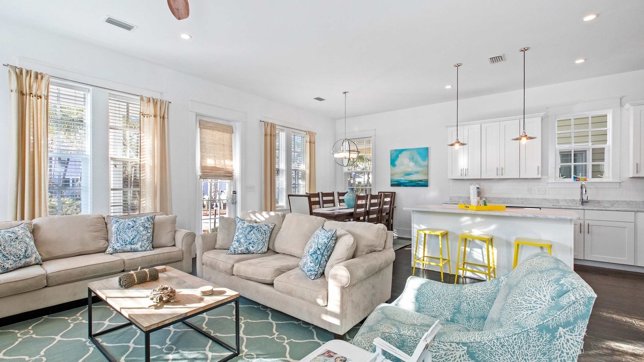 Photo of Livingroom in Greenway Park