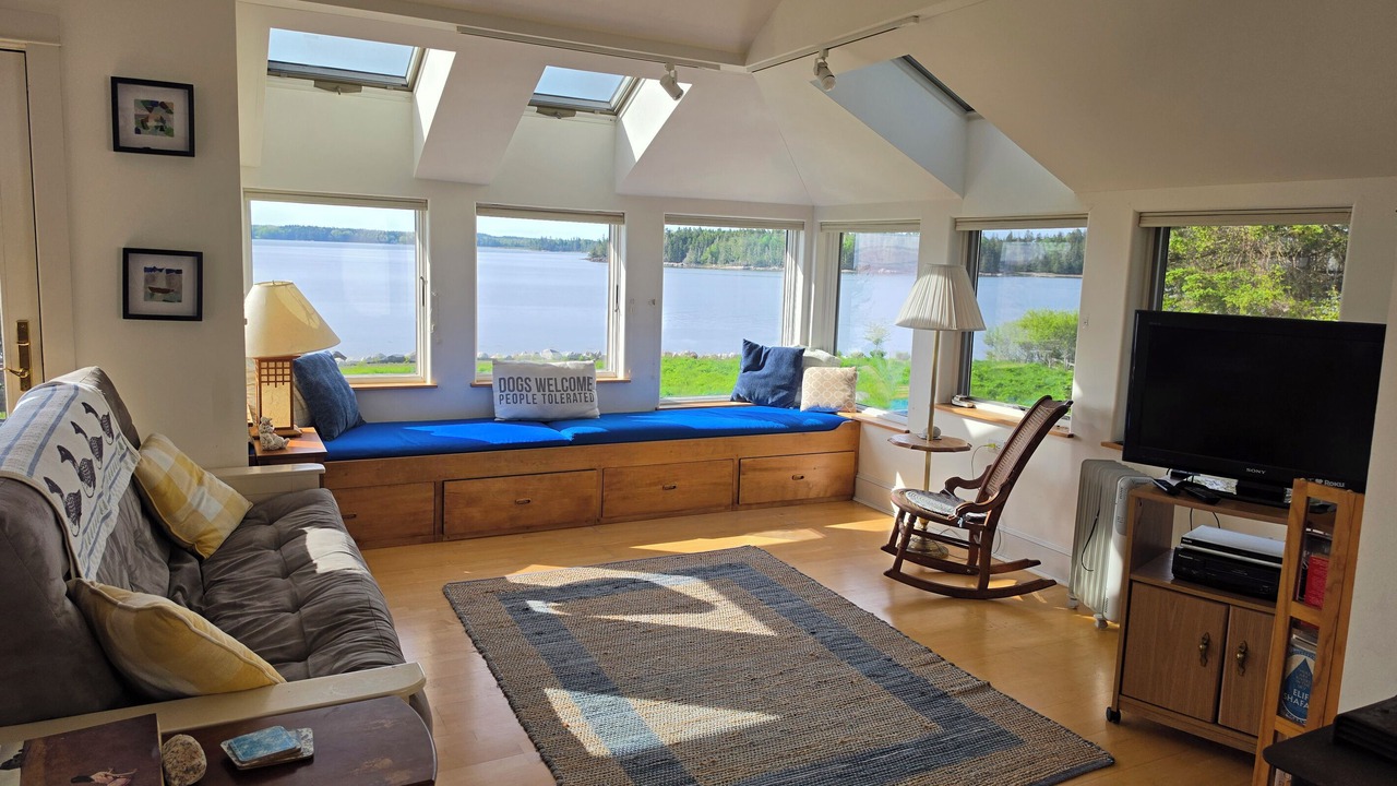 Photo of Livingroom in Deer Isle
