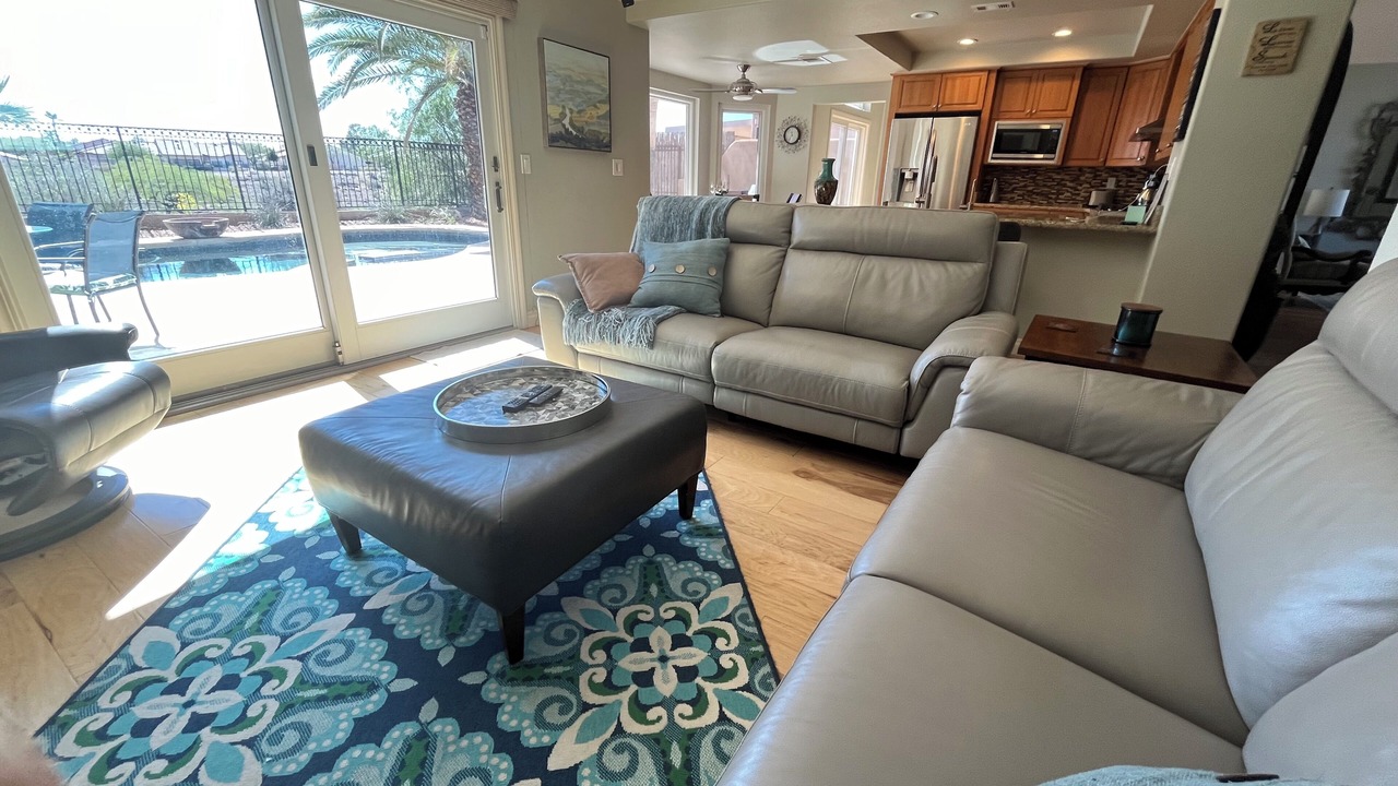 Photo of Livingroom in The Pueblo