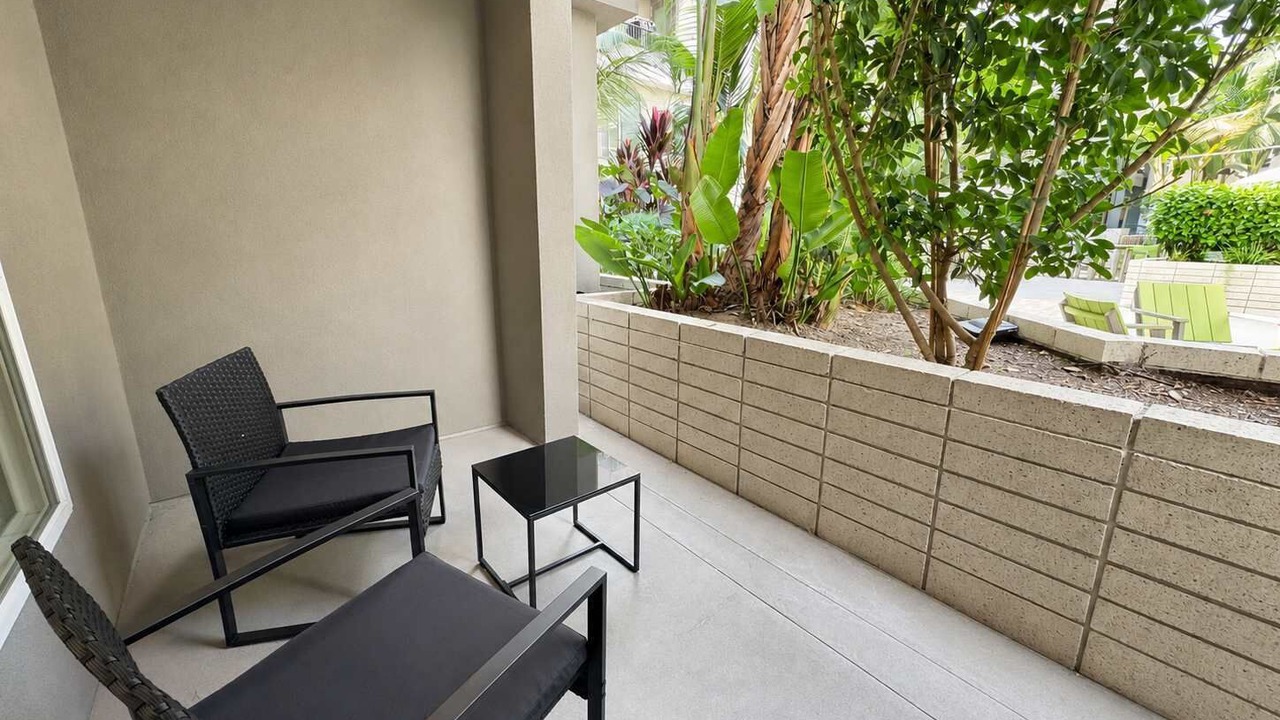 Photo of Patio Balcony in Lyon Street
