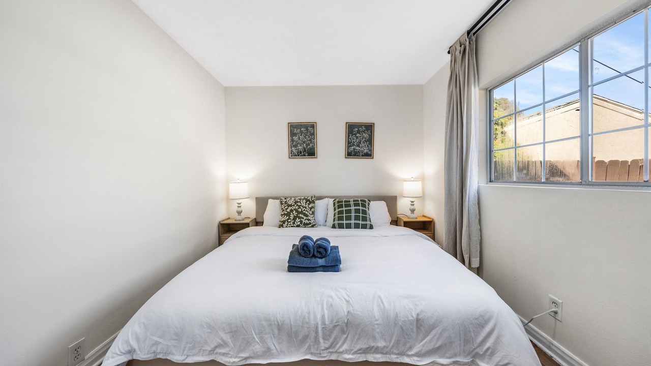 Photo of Bedroom in Pasadena