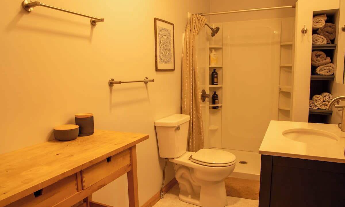 Photo of Bathroom in Alto Pass
