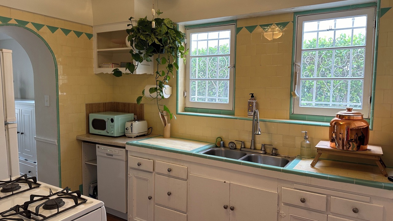 Photo of Kitchen in Carthay Circle