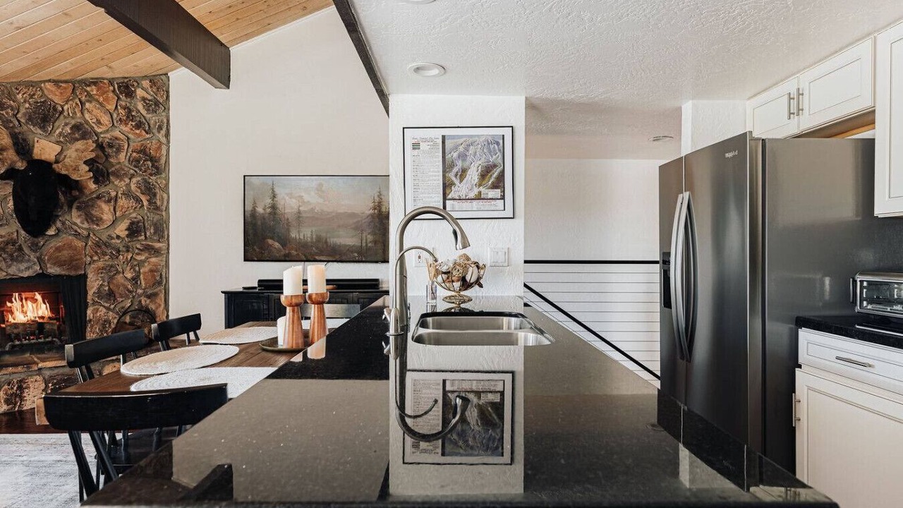 Photo of Kitchen in Big Bear Lake