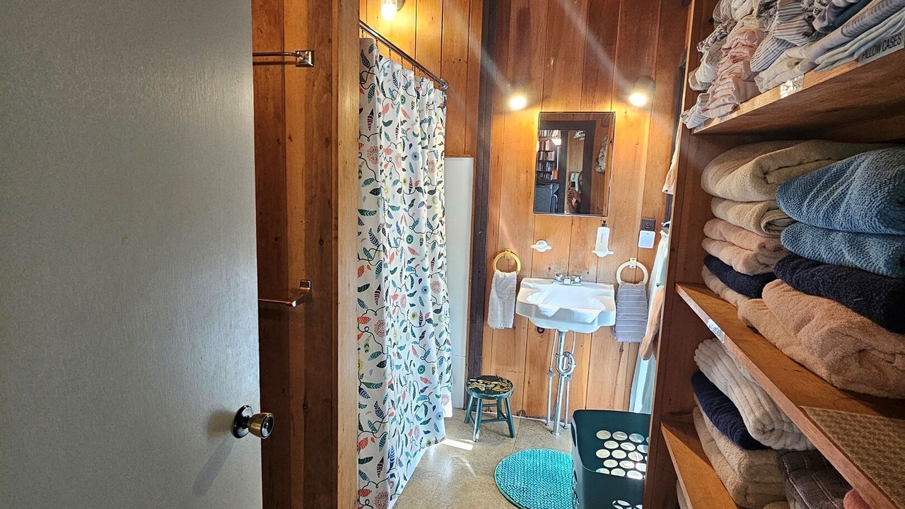 Photo of Bathroom in Stonington