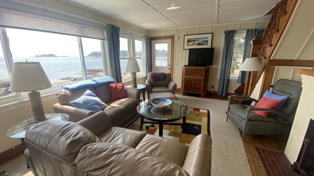 Photo of Livingroom in Stonington