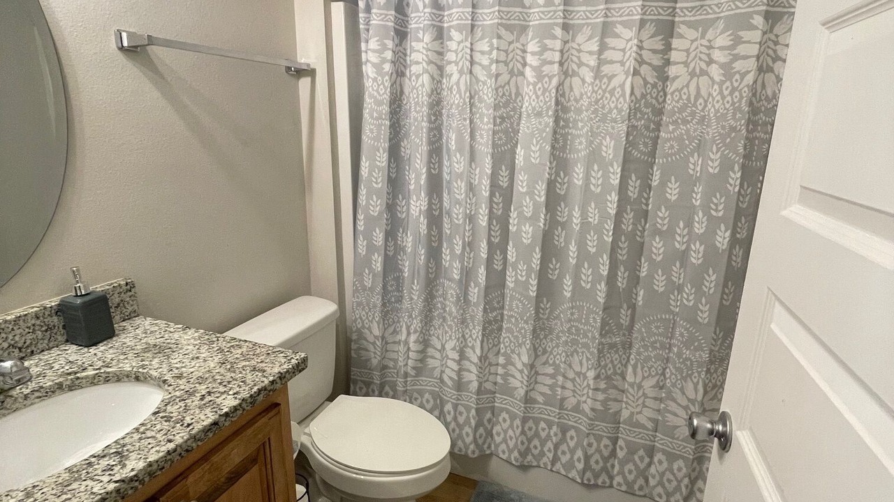 Photo of Bathroom in Pine Forest
